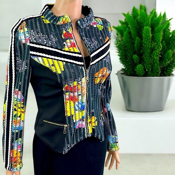 IToo Fashion Floral Mesh Blazer - Picture 9 of 14